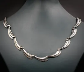 Silver wings necklace